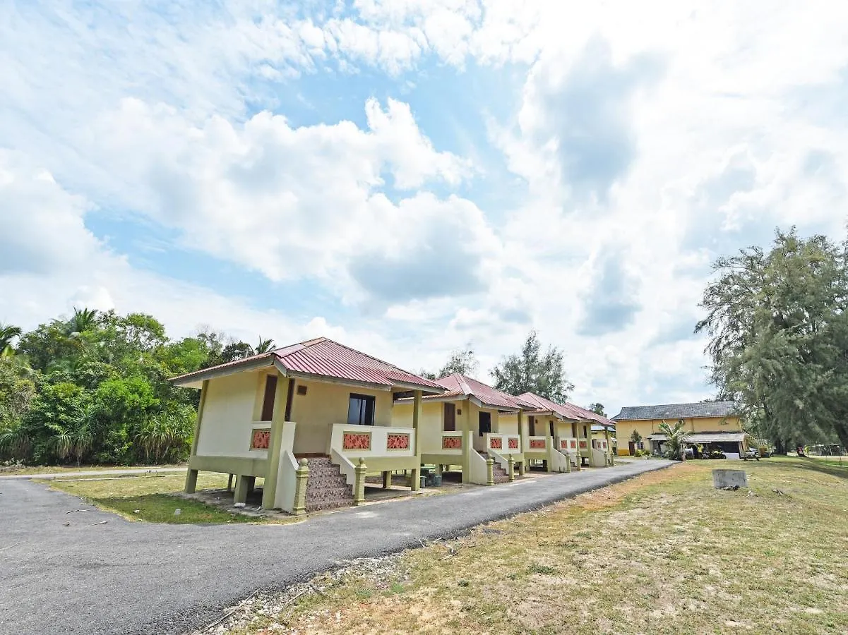 Hotel Oyo 90315 Chalet Pantai Rantau Panjang Kuala Rompin