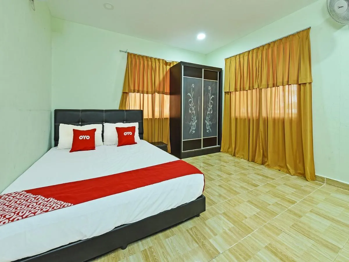 Hotel Oyo 90315 Chalet Pantai Rantau Panjang Kuala Rompin